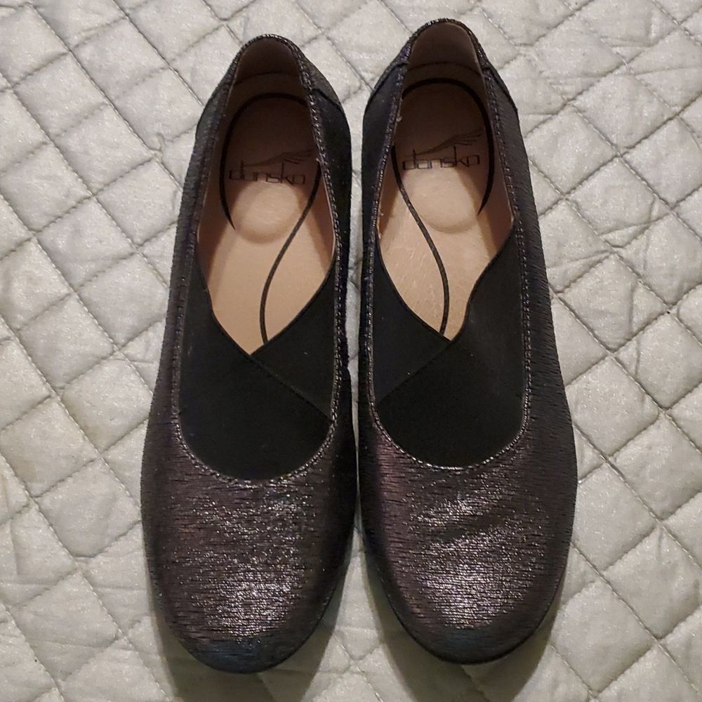 Dansko  Slip On   Shoe Size 38 use